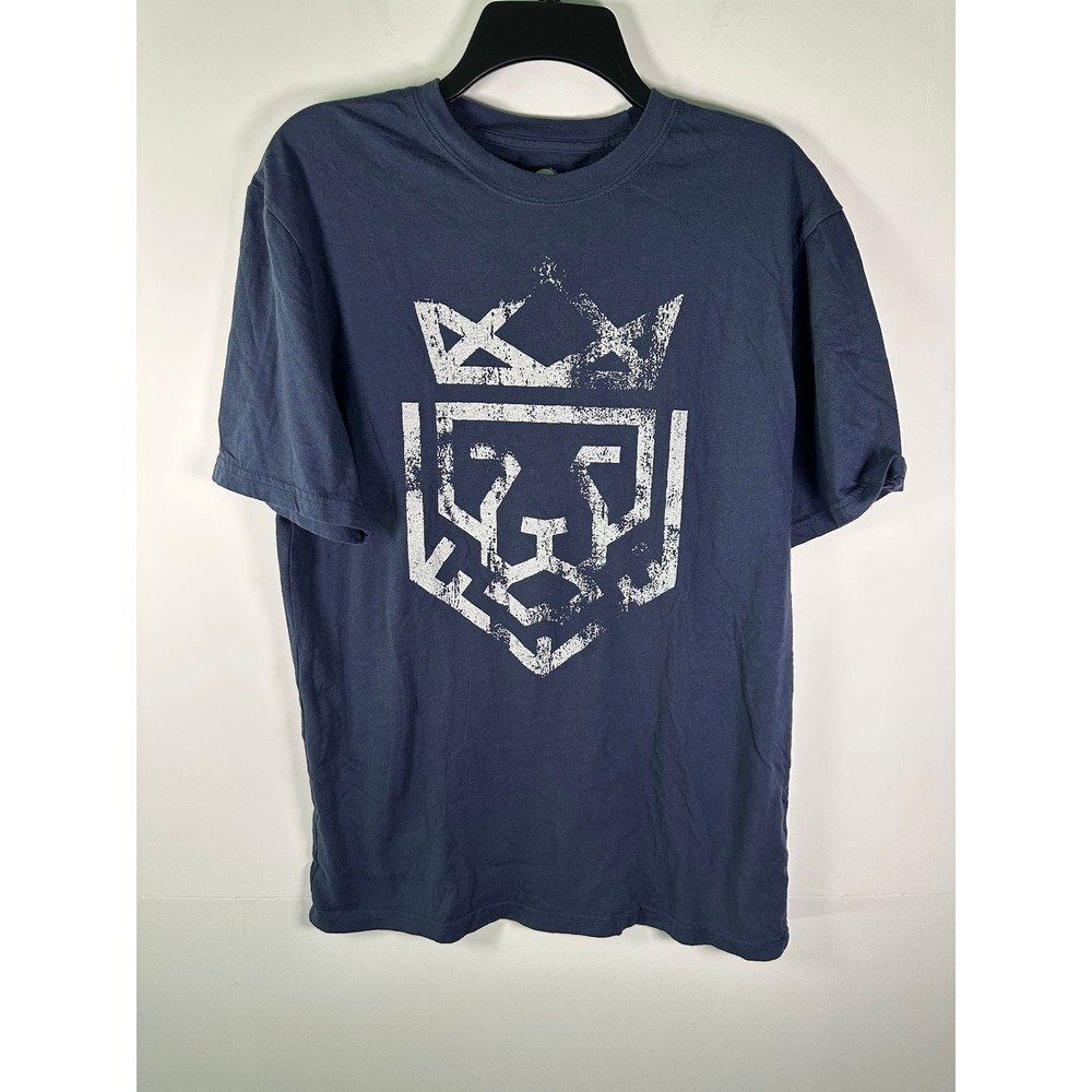 GOEX Shirt Mens L Navy Distressed Lion Crown Graphic HE IS WORTHY Tee Classic